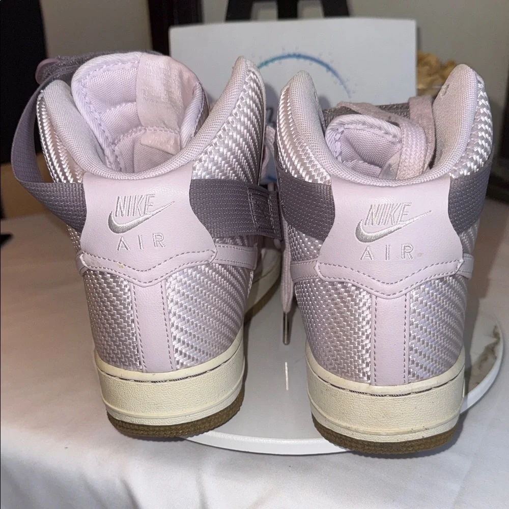 Women's High-Top Nike AF1 Sneakers in Light Purple and Cream